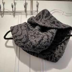 EILEEN FISHER Alpaca Organic Wool Blend Gray Neck Warmer Scarf OS